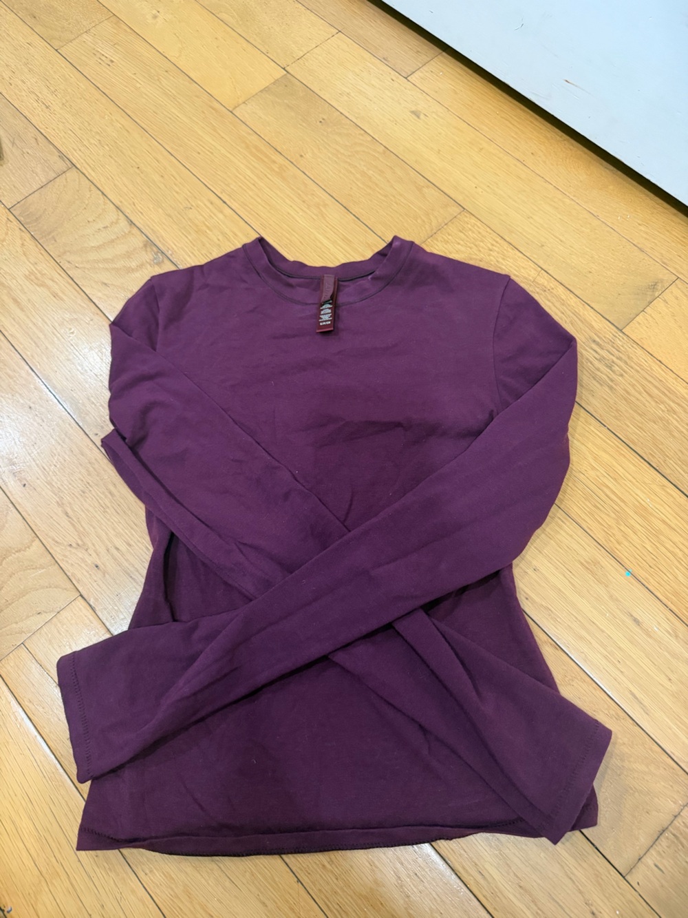 SKIMS cotton jersey Women's Long Sleeve Crewneck Top - Plum